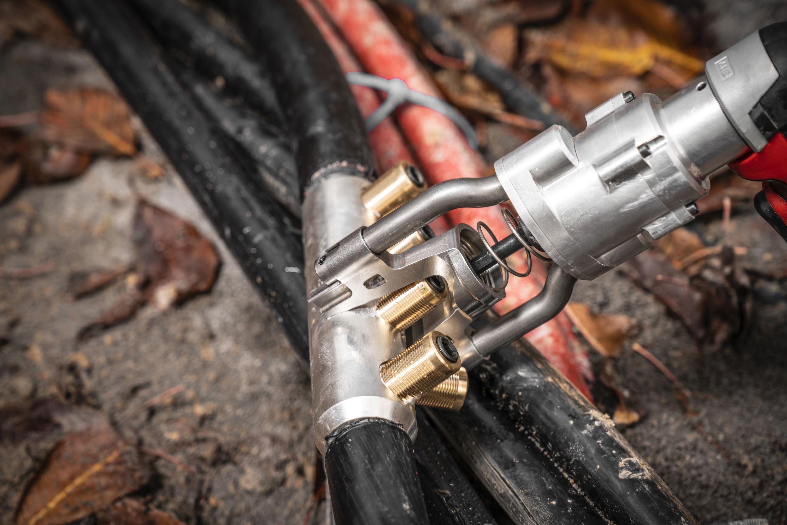 Milwaukee M18 BSBT-0X akkus szakadófejes toldó-rögzítő szerszámgép (akku és töltő nélkül) termék fő termékképe